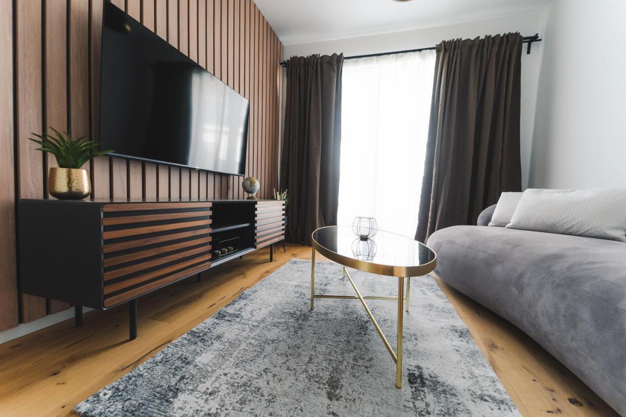 Triangle City Apartment II Wenen Buitenkant foto