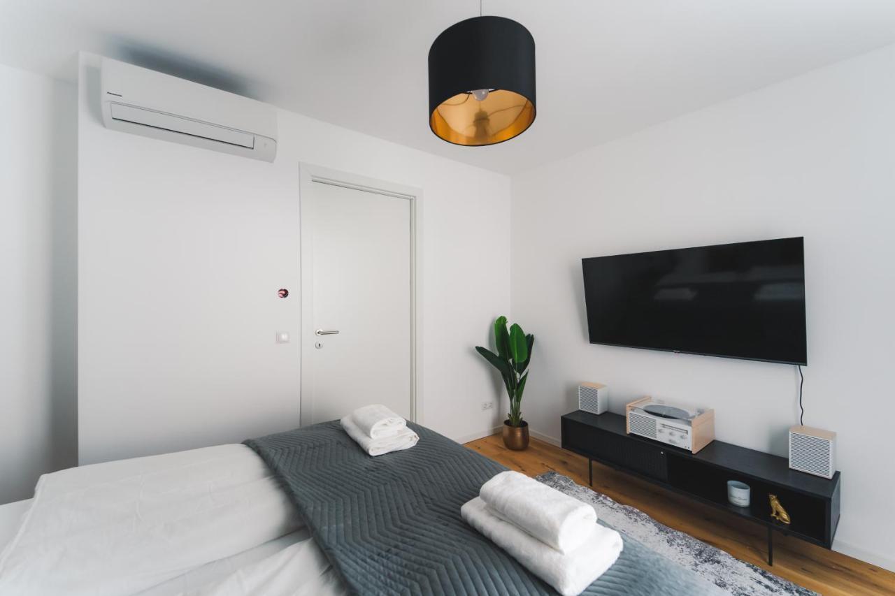 Triangle City Apartment II Wenen Buitenkant foto